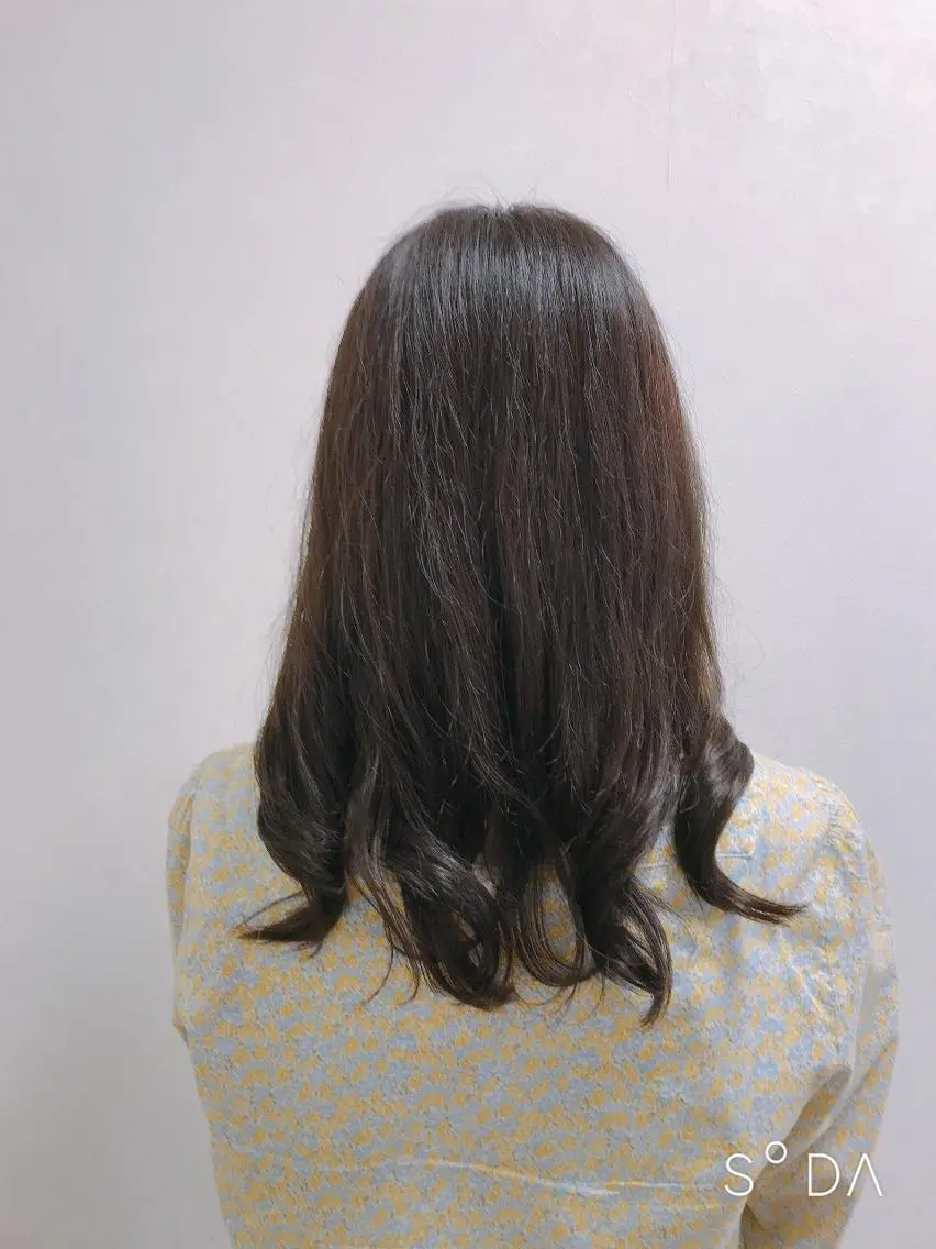 セミロング もりたみかこ 美容師お休み中のヘアスタイル