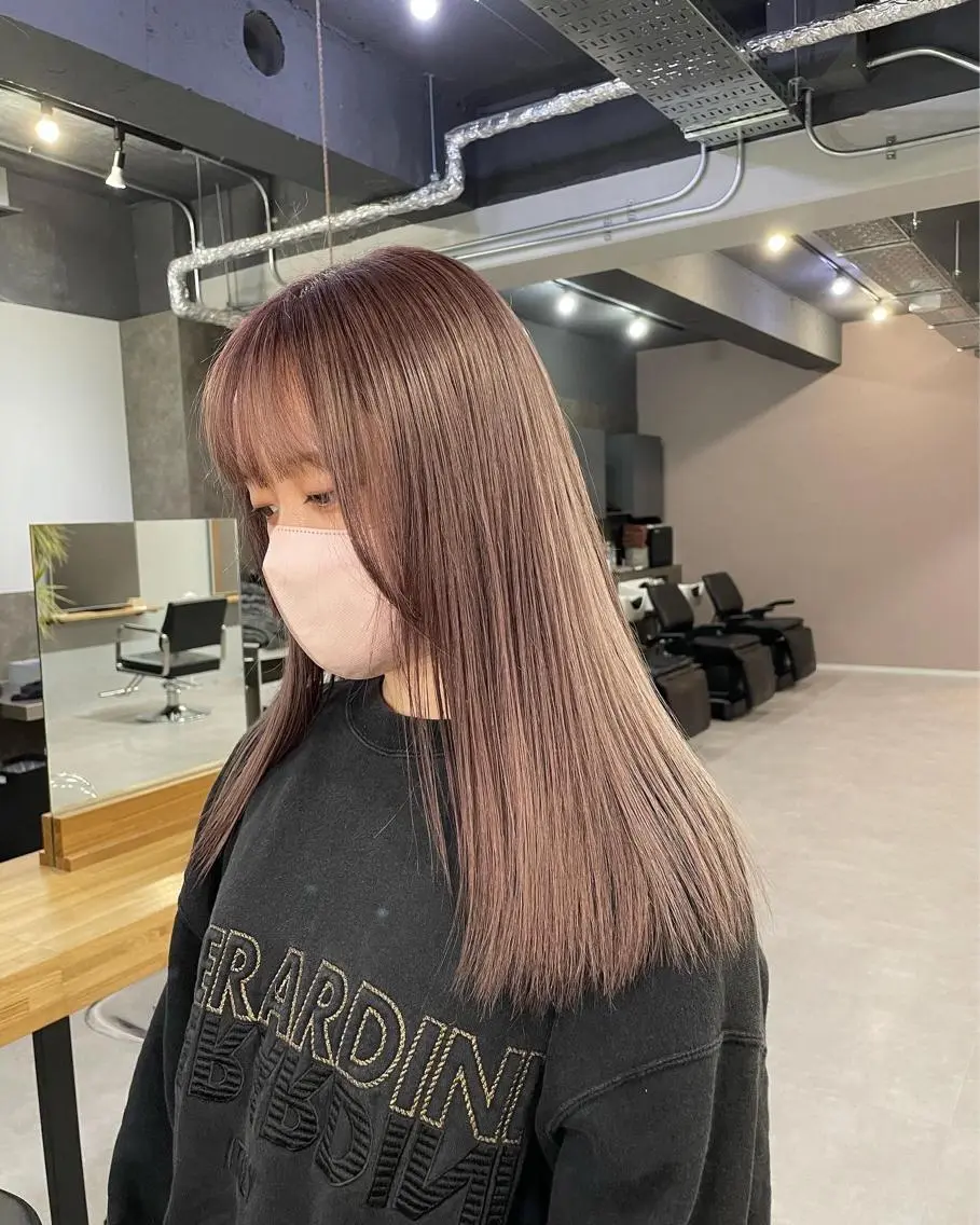 ロング カラー ミルクティーベージュ ❤︎レイヤー　MIAのヘアスタイル