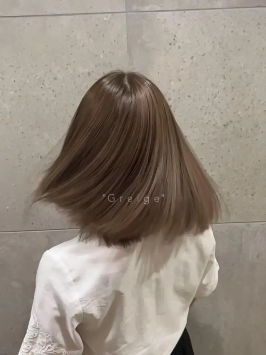 ミディアム カラー グレージュ カット ヘアカラー トリートメント レイヤーカット/ 髪質改善✨山中優のヘアスタイル