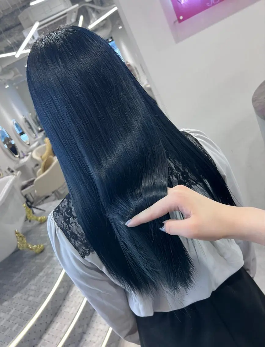ロング ヘアカラー トリートメント ハイトーン特化サロン 💎MOCA💎のヘアスタイル