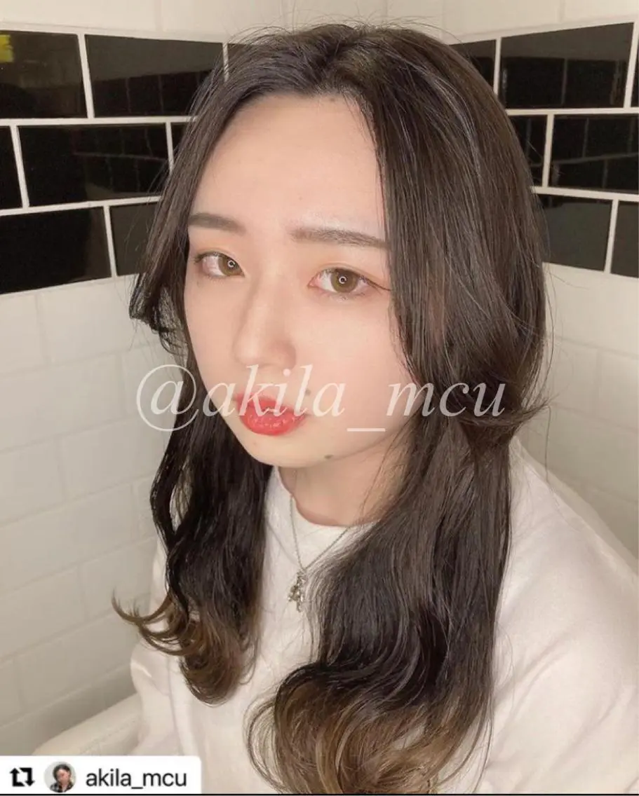 ロング カラー ヘアアレンジ ブリーチ 韓国風ヘア エグチ アキラのヘアスタイル