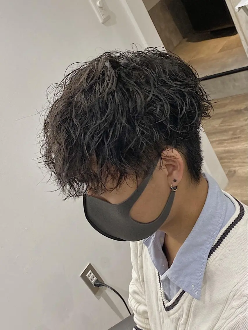 ショート パーマ メンズ 原田 涼矢のヘアスタイル