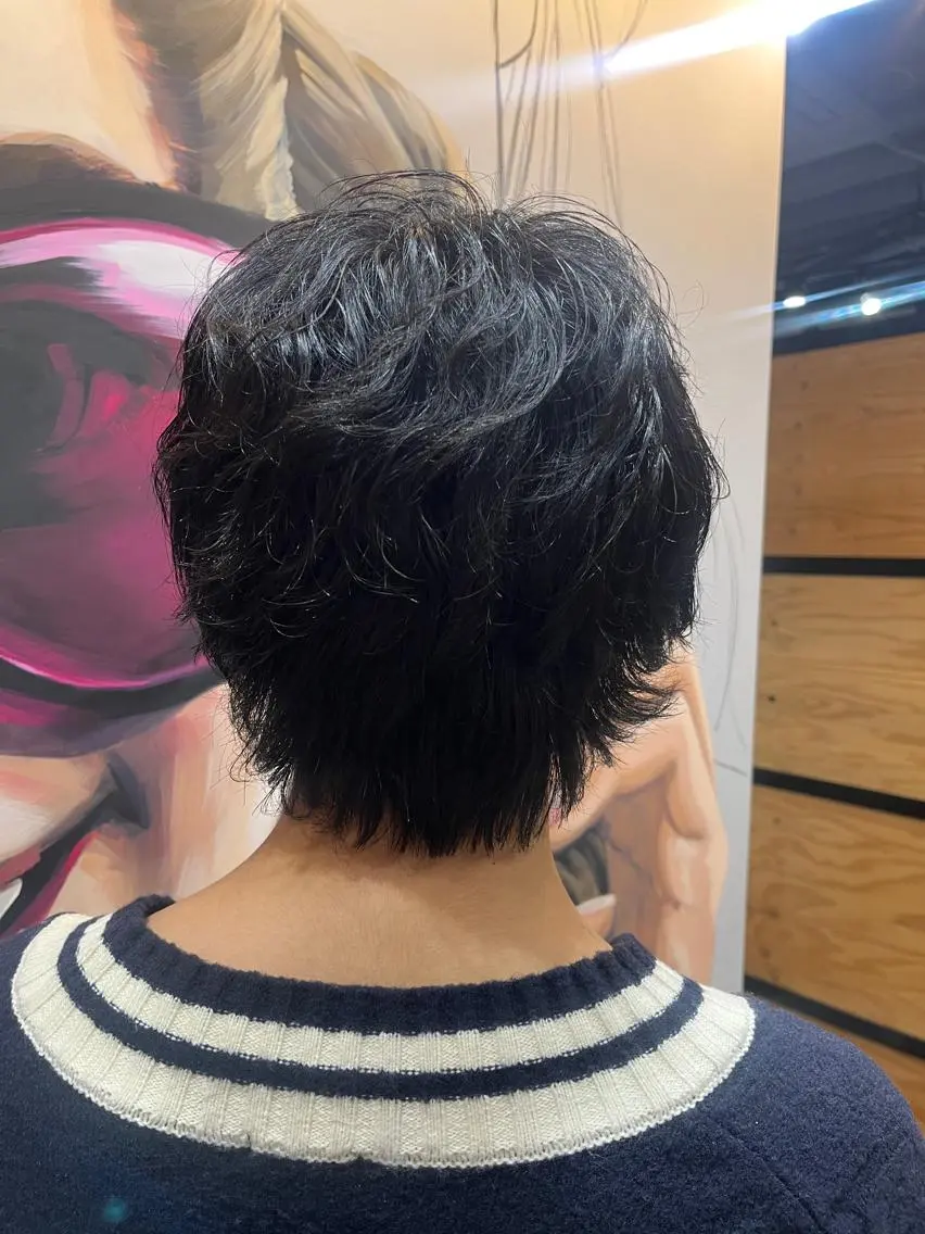 ミディアム カラー パーマ ヘアアレンジ メンズ キッズ ネイル マツエク・マツパ アイブロウ メンズブリーチ メンズハイライト メンズインナーカラー メンズ韓国風 ブリーチ 久木原 ゆりのヘアスタイル