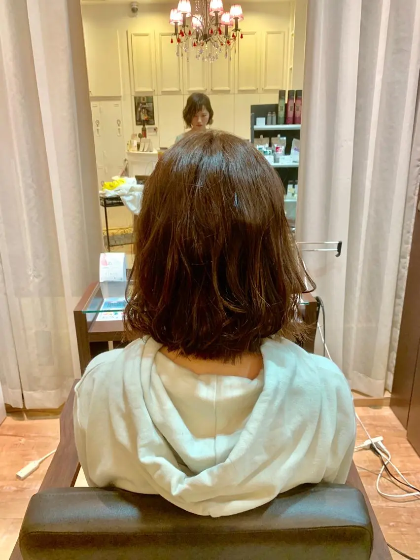 ミディアム march merryのヘアスタイル
