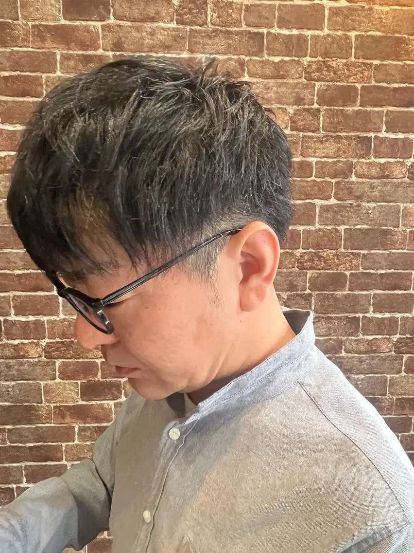 ショート カラー パーマ ヘアアレンジ メンズ キッズ ネイル マツエク・マツパ アイブロウ メンズブリーチ メンズハイライト メンズインナーカラー メンズ韓国風 ブリーチ 久木原 ゆりのヘアスタイル