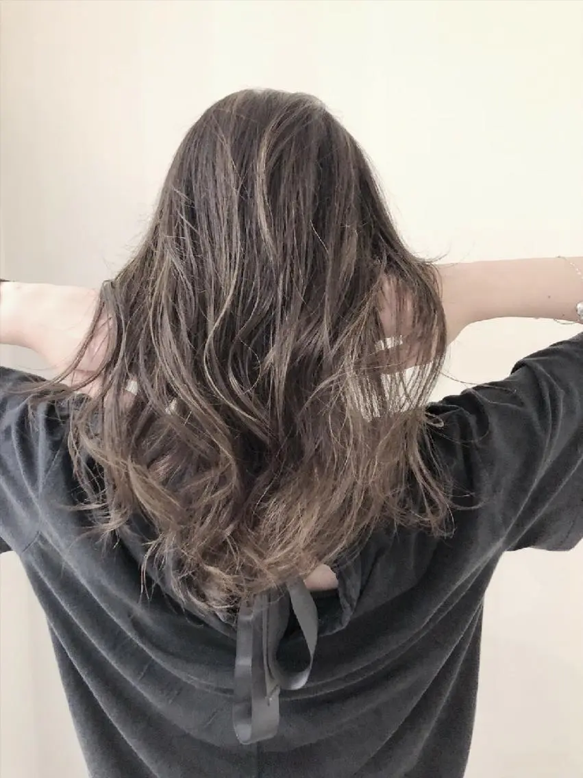 カラー 齋藤 大貴のヘアスタイル