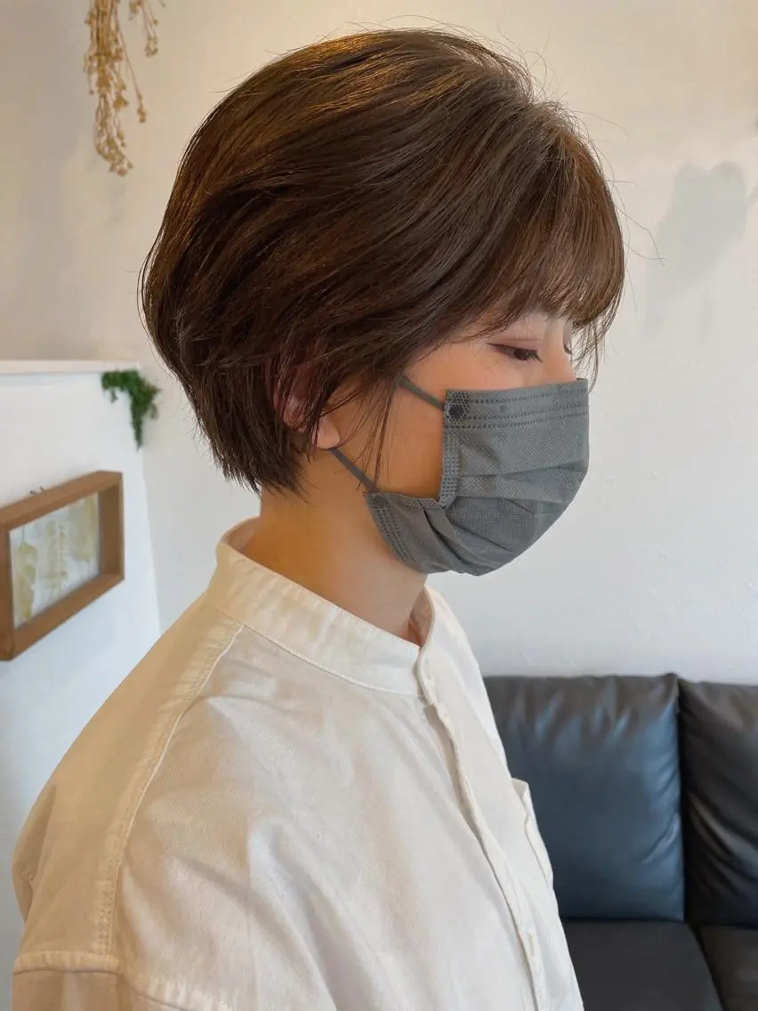 ショート カラー ベージュカラー ブリーチ ブリーチなしカラー オリーブベージュ カット ヘアカラー トリートメント m ā l o.🌷 サカモトマイコのヘアスタイル