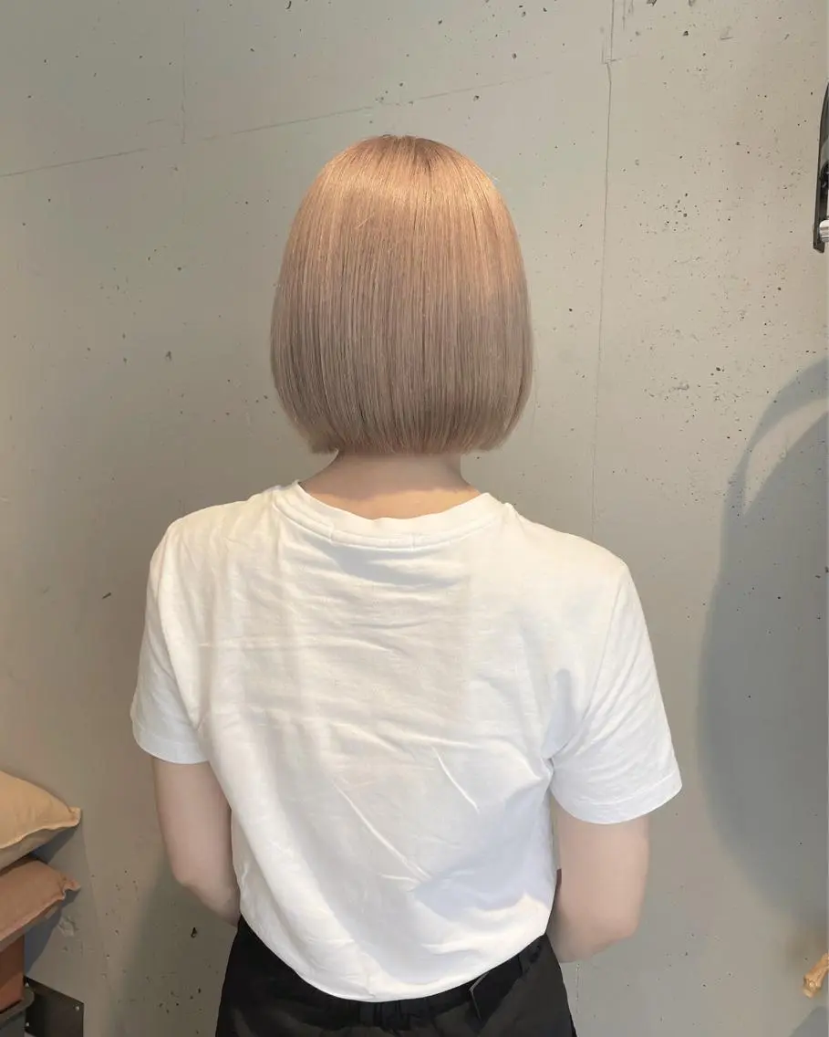 ミディアム カラー ブリーチ 東 みのりのヘアスタイル
