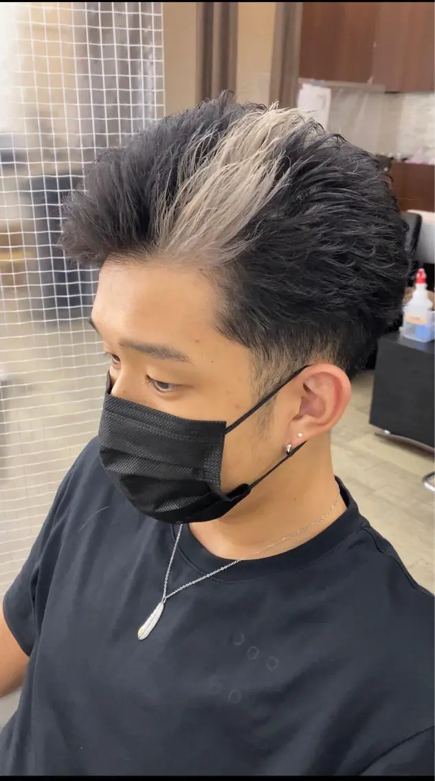 ショート カラー メンズ ヘアカラー トリートメント 市川 博紀 店長のヘアスタイル
