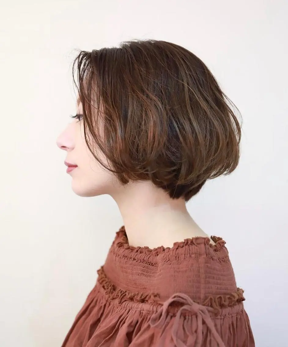 ショート カラー パーマ ショートボブ バレイヤージュ ブリーチ ケアブリーチ デザインカラー カット ヘアカラー トリートメント 大人かわいい×艶髪 🤍塩川のヘアスタイル