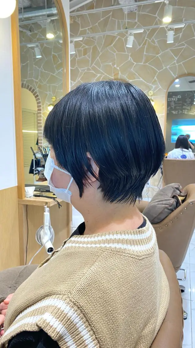 ショート くびれヘア ショートヘア 坂井 茅聖のヘアスタイル