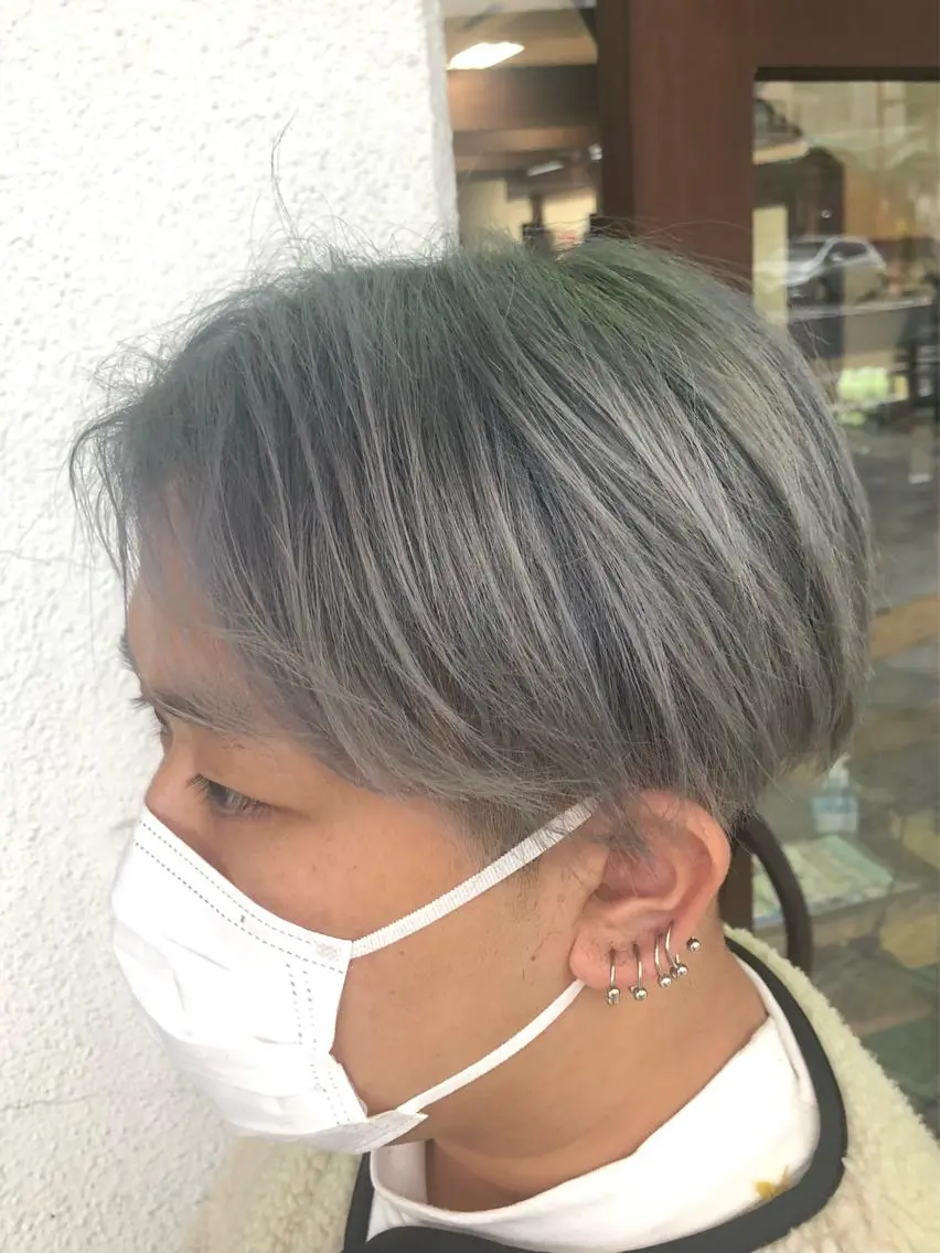 カラー メンズ 最高級エクステ /羽エクステ白石宇由のヘアスタイル
