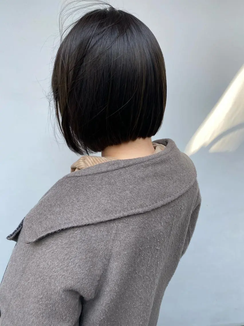 ショート カラー ボブ tonari 梅田、中崎町のヘアスタイル