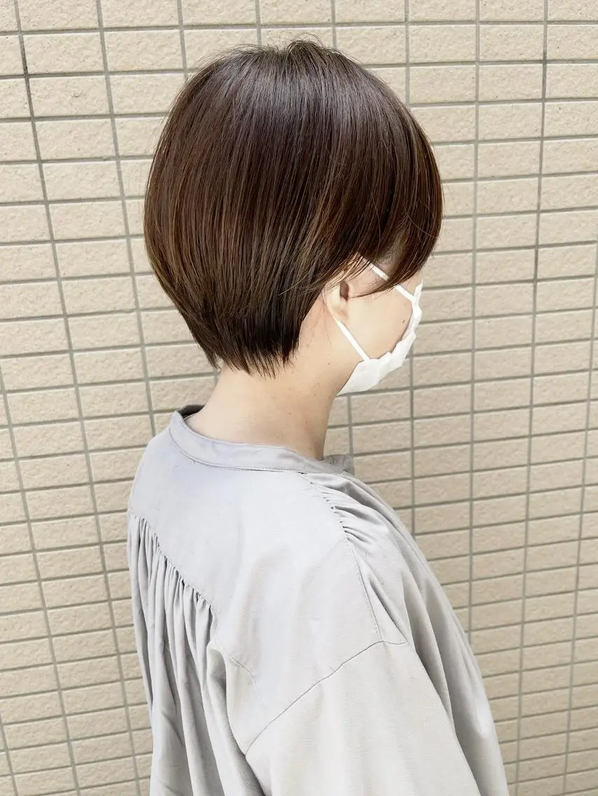 ショート ンジハ えみのヘアスタイル