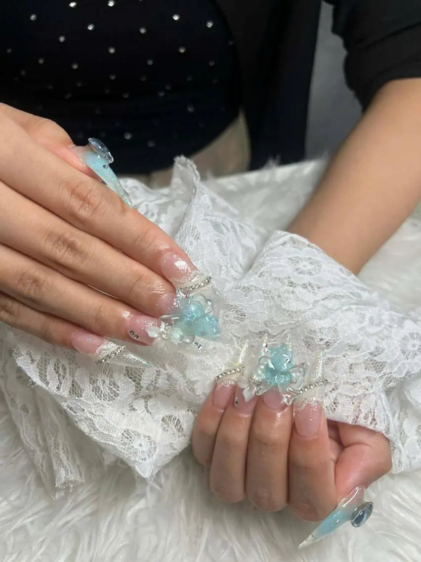 ネイル フレンチネイル ジェルネイル ハロウィン 韓国ネイル マグネットネイル ハンドネイル H.baby Nail Salonのネイルデザイン
