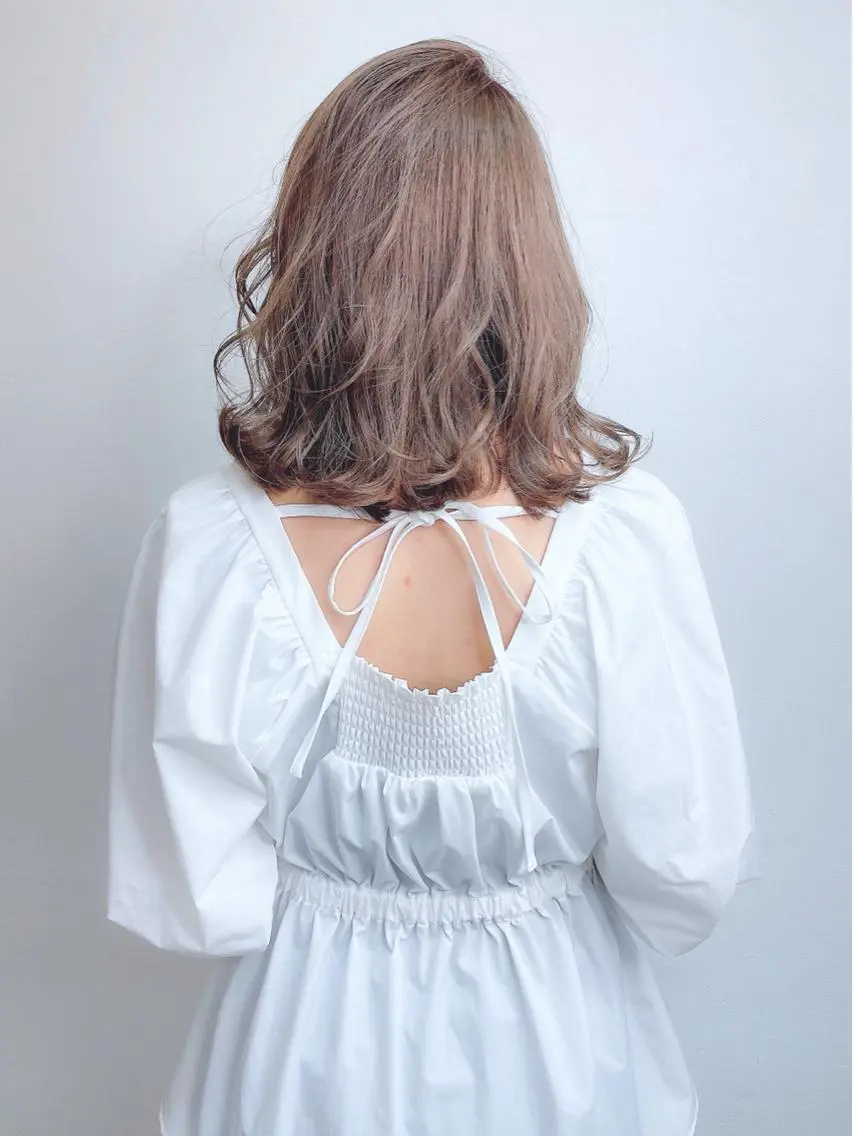 ミディアム カラー パーマ Luxbe hakataのヘアスタイル