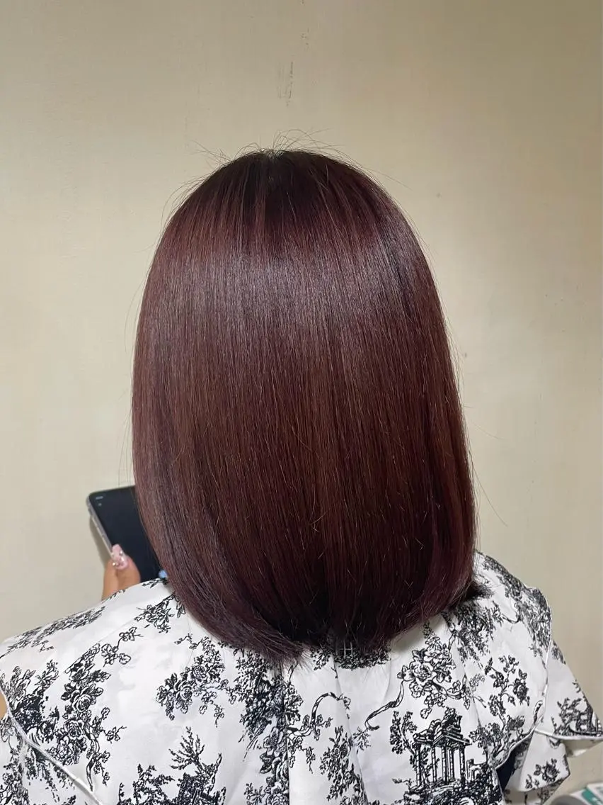 ミディアム カラー oto 🫧のヘアスタイル
