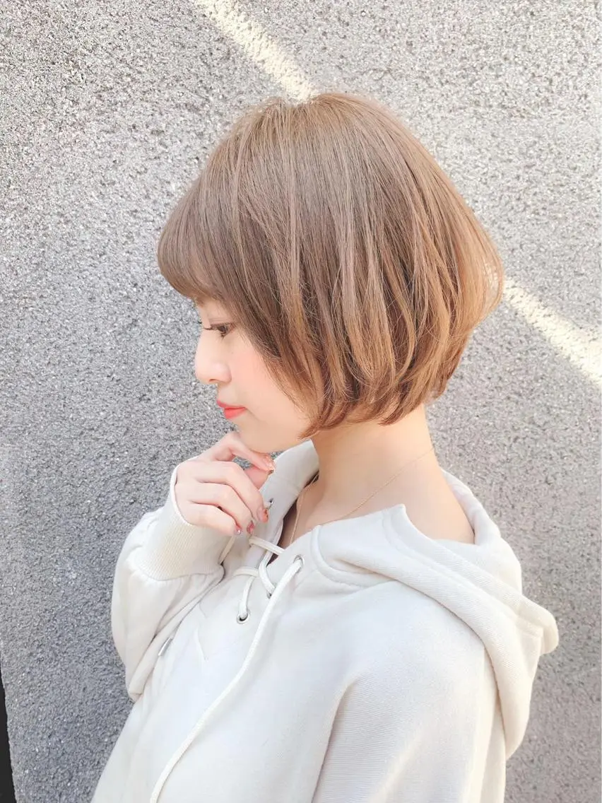 ショート カラー 💕コテ巻き風パーマ 💕KEIYA 💕のヘアスタイル