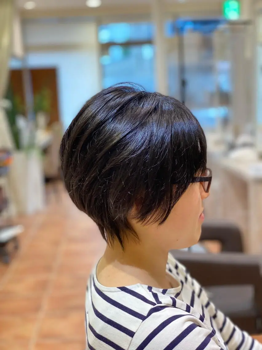 ショート ボブ ショートヘア 小顔カット トリートメント ☘️お悩み解決☘️ 岡部恒輝のヘアスタイル