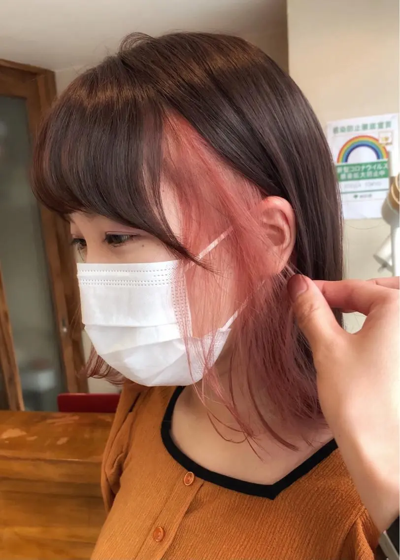 ミディアム カラー ブリーチ ピンクカラー ヘアカラー トリートメント 矢野 晃平のヘアスタイル