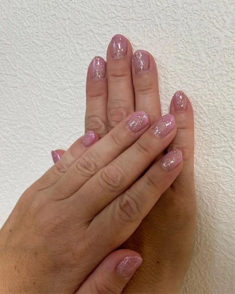 ネイル ラメ(グリッター) ピンク フットネイル 自宅サロン♡ Mamiのネイルデザイン