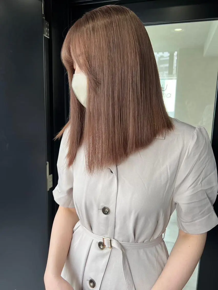 セミロング カラー ブラウンカラー うる艶/ハイトーン 🎀hina🎀のヘアスタイル