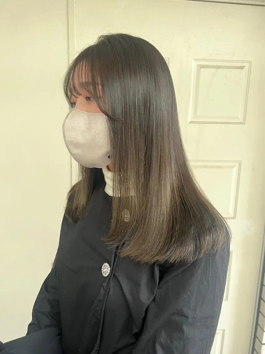 セミロング トリートメント 酸熱トリートメント カット ヘアカラー トリートメント まろやか透明感カラー ♡MANAのヘアスタイル