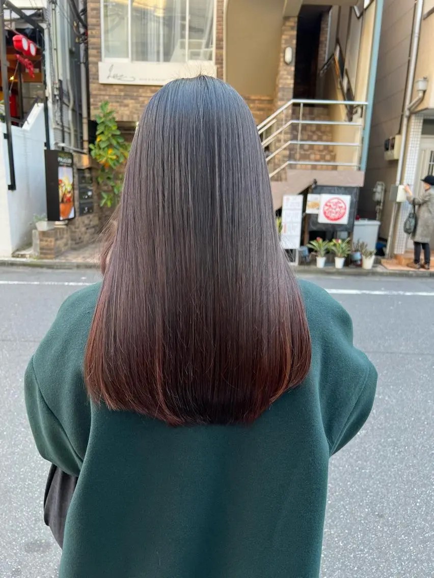 ロング 髪質改善/酸性ストレ ート/ブリーチ縮毛のヘアスタイル