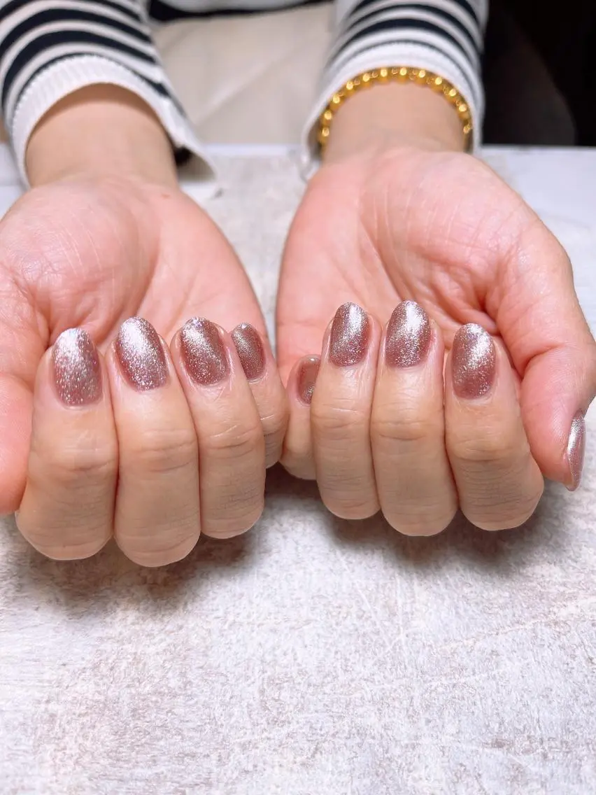 ネイル マグネットネイル nailsalon mur.のネイルデザイン