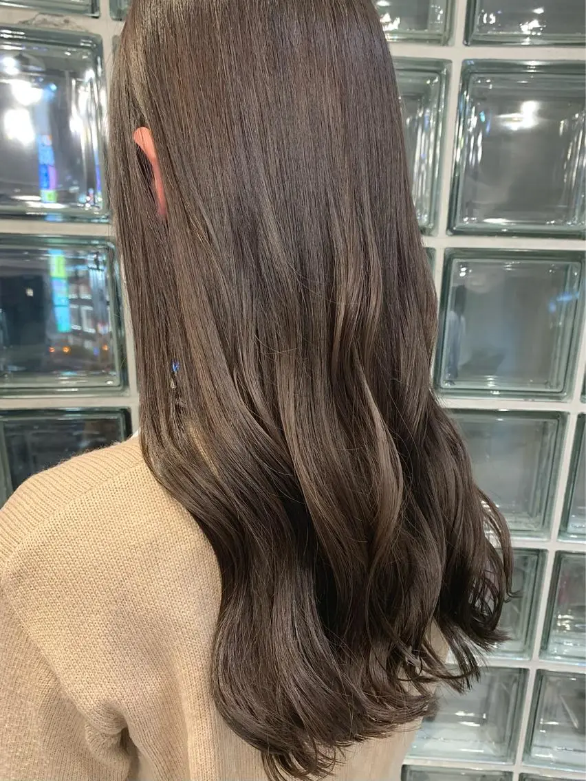 ロング カラー クレハ :)のヘアスタイル