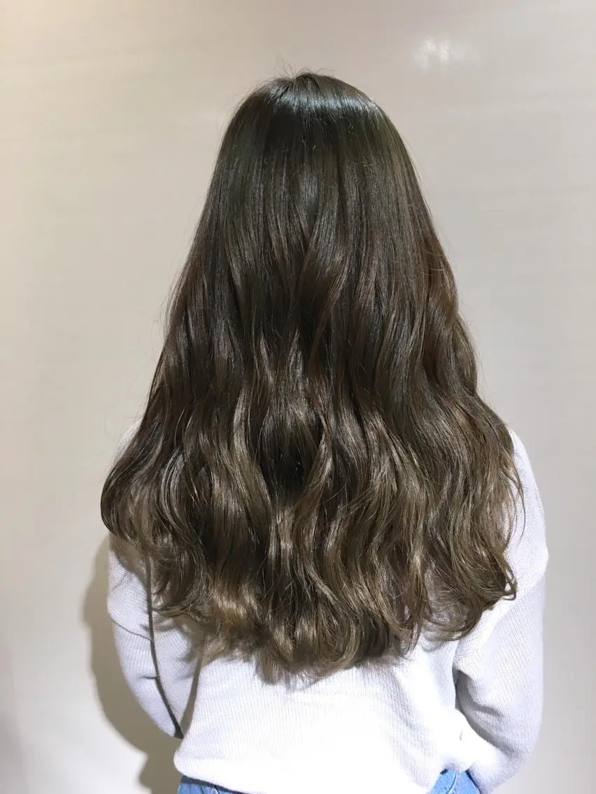 ロング カラー ヘアアレンジ ブリーチ グレージュ ミント 柔らか垢抜けｶﾗｰと ｶｯﾄ🫧ASUKAのヘアスタイル