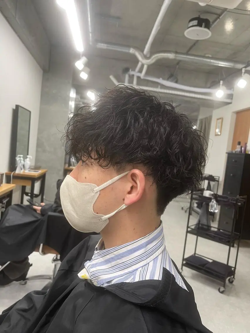 メンズ カット パーマ バレイヤージュ特化/ アキラのヘアスタイル