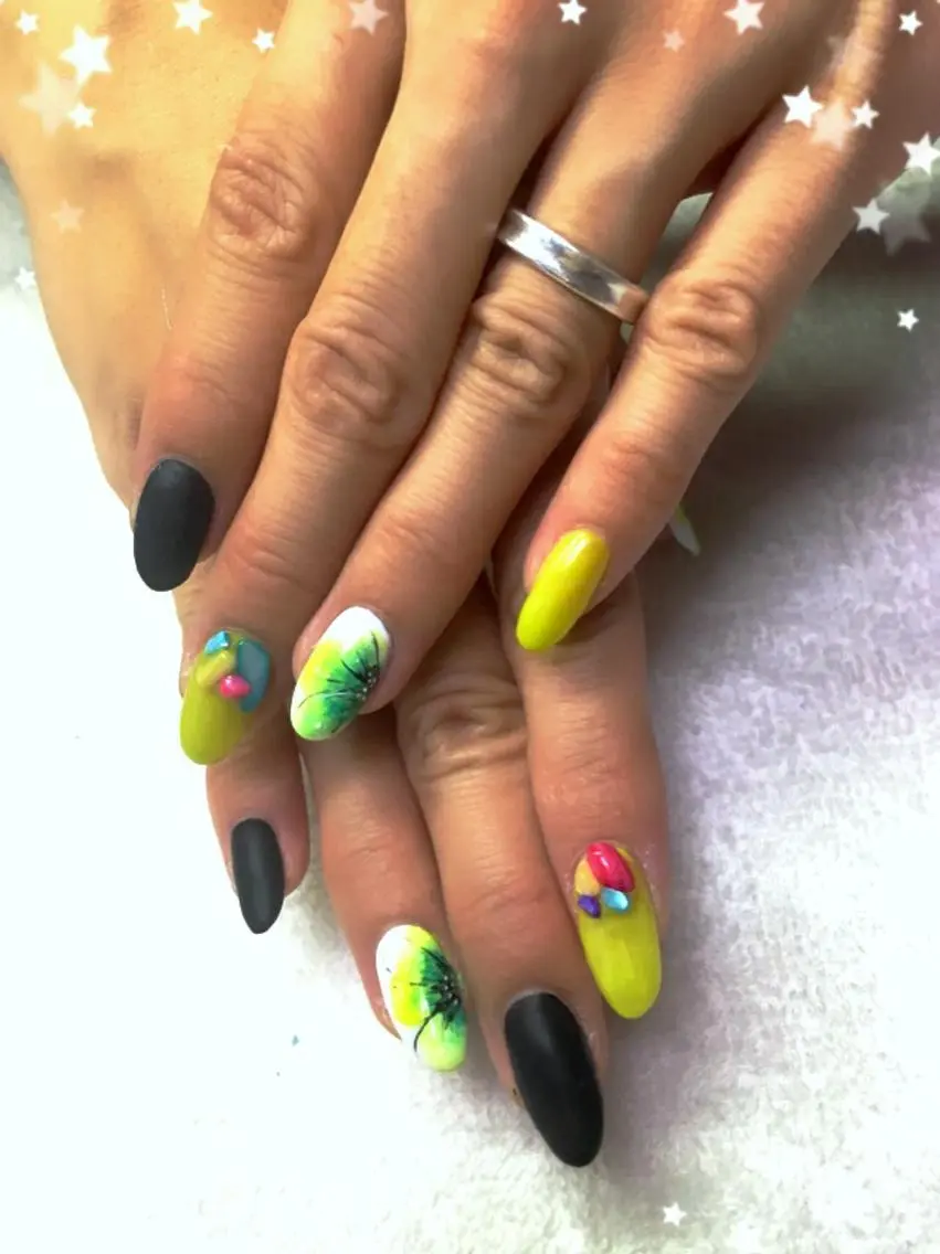 ネイル 黄色 Era nailのネイルデザイン