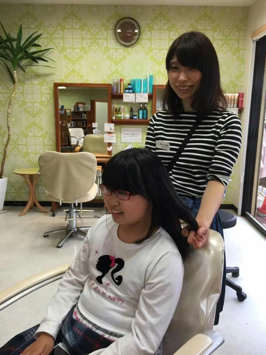 ミディアム 野末 美穂のヘアスタイル