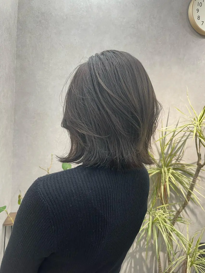 ショート カラー レイヤーカット カット ヘアカラー トリートメント いなみね はるきのヘアスタイル