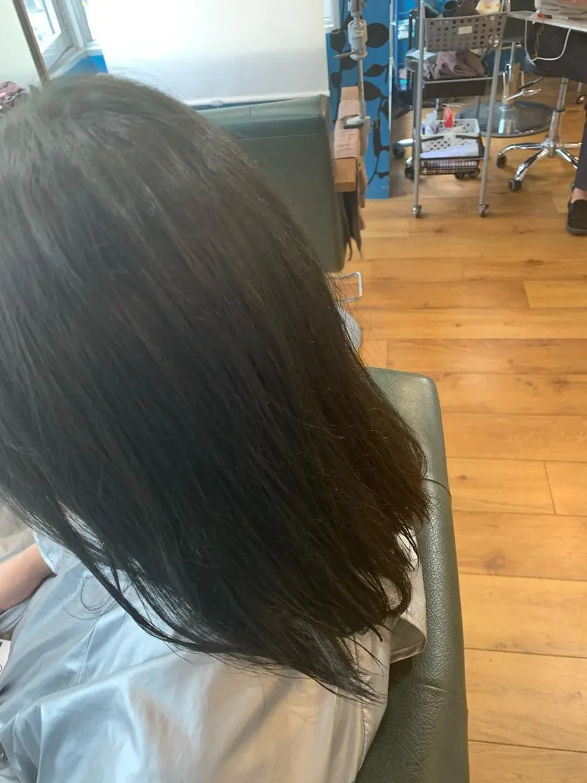 カラー TELAHAIR森川 憂一のヘアスタイル