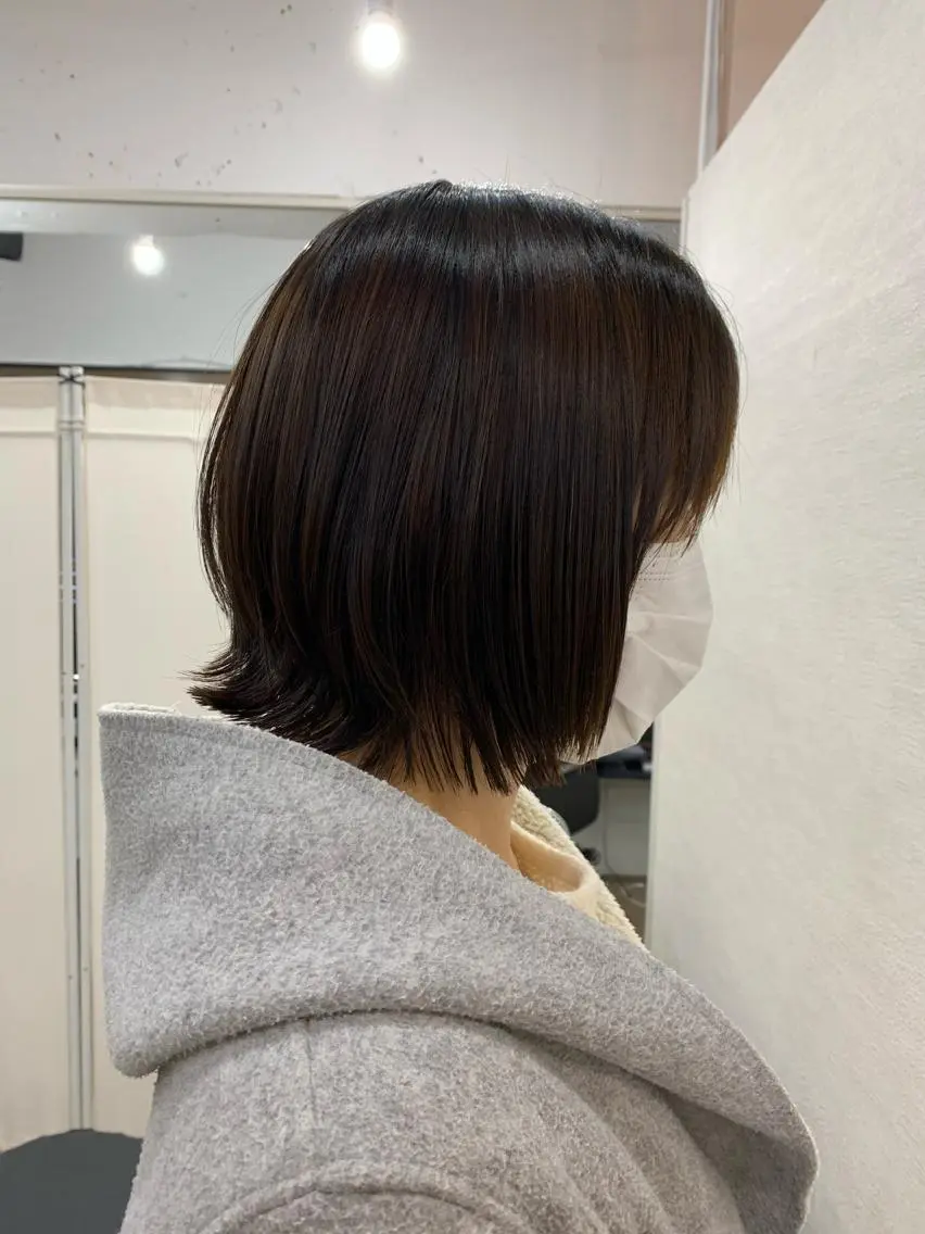 ミディアム ボブレイヤー ボブ レイヤーカット チバ ヒロトのヘアスタイル