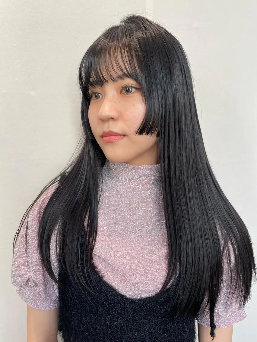 ロング カラー ダブルカラー 姫カット 髪質改善 縮毛矯正 トリートメント 脇野 茉優のヘアスタイル
