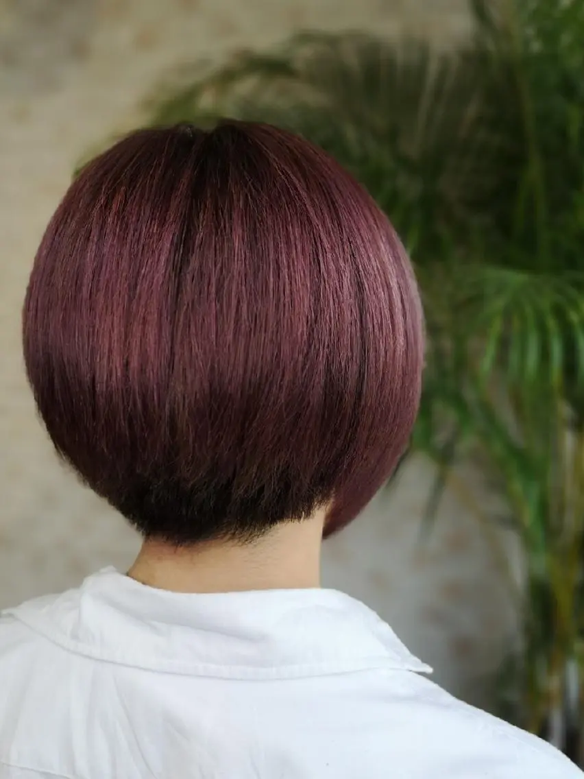 ショート カラー ピンクカラー Afinar　 tomoのヘアスタイル