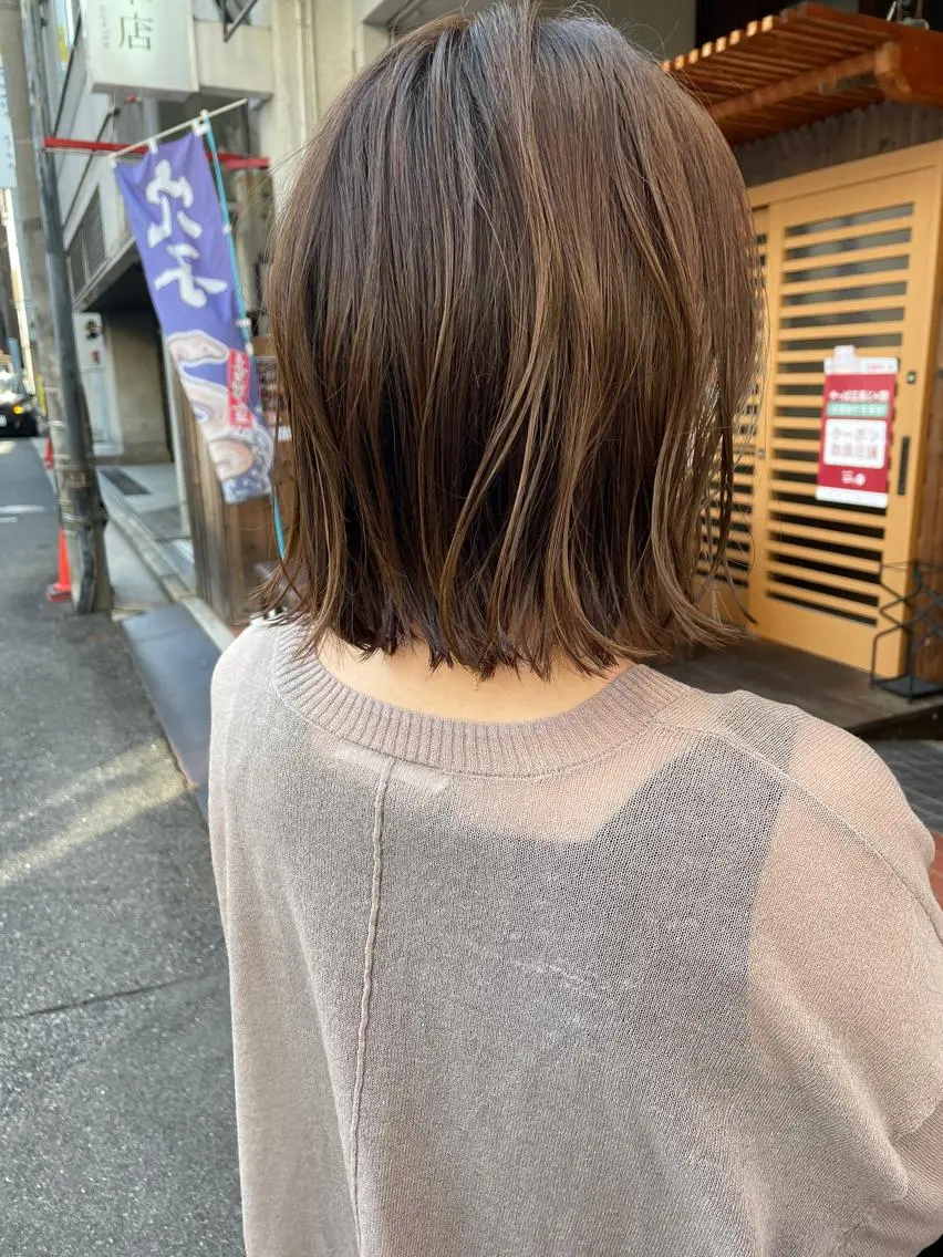 ミディアム カット ヘアカラー トリートメント ayane⭐️ボブ・ ショート・パーマのヘアスタイル