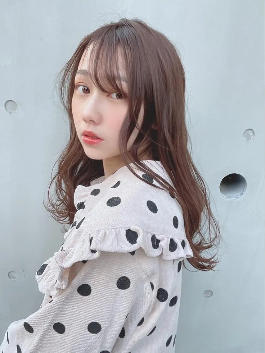 セミロング カラー パーマ ヘアアレンジ 【公式】amble luxe池袋東口🩷のヘアスタイル