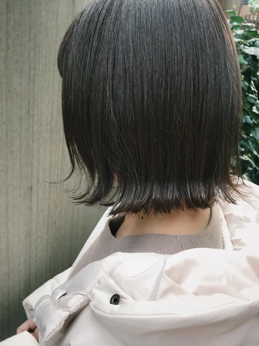 ショート カラー パーマ ヘアアレンジ グレージュ カット ヘアカラー トリートメント 松田 亮葉のヘアスタイル