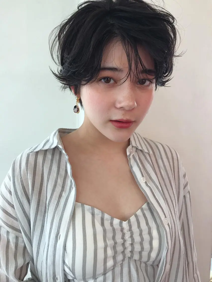 ショート カット トリートメント 山下 千明のヘアスタイル