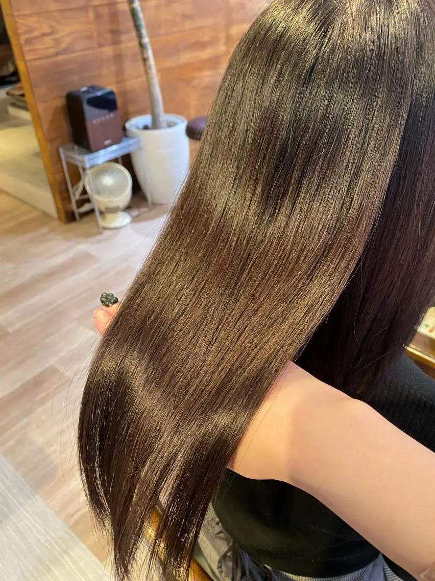 ロング ヘアアレンジ 髪質改善 トリートメント 酸熱トリートメント niconail 🧣ayu 📍烏山のネイルデザイン