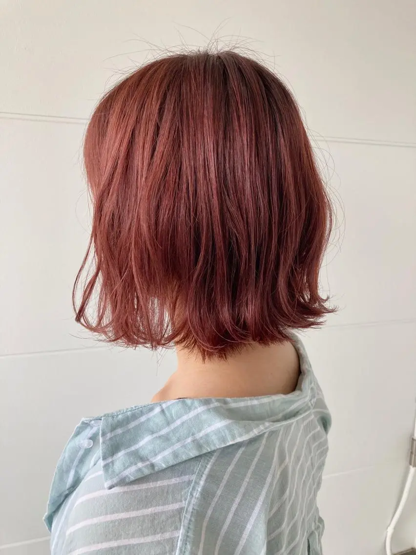 ミディアム タカツド ユウキのヘアスタイル
