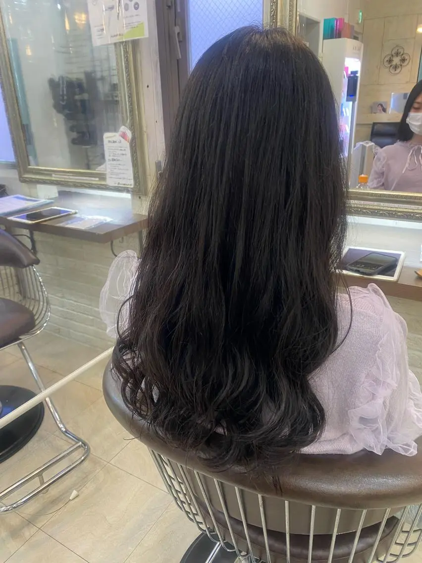 ロング カラー パーマ ヘアアレンジ kame|レイヤー / 似合わせ顔周りのヘアスタイル
