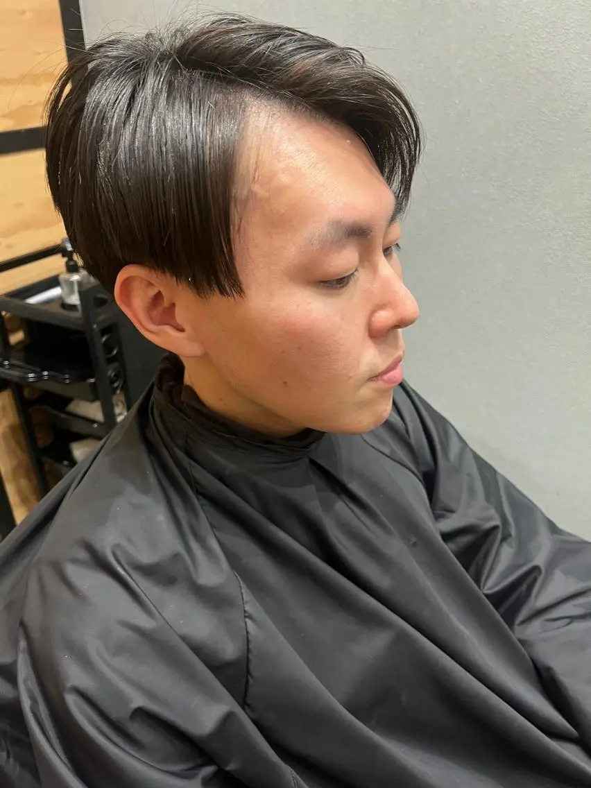ショート カラー パーマ ヘアアレンジ メンズ キッズ ネイル マツエク・マツパ アイブロウ メンズブリーチ メンズハイライト メンズインナーカラー メンズ韓国風 ブリーチ 久木原 ゆりのヘアスタイル