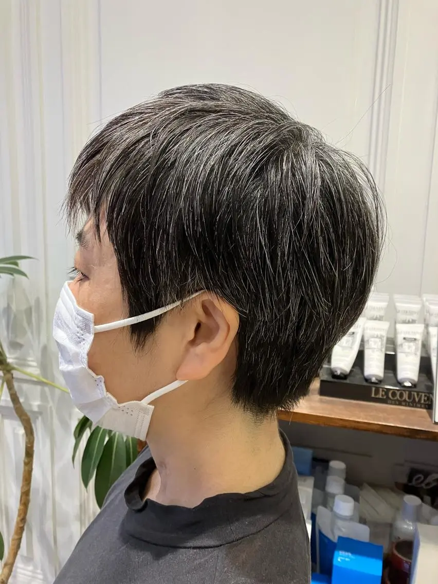 ショート 丸みショート ショートヘア Riant Meguのヘアスタイル