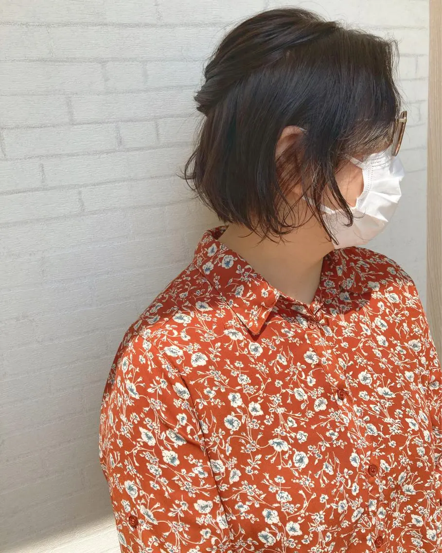 ショート カラー ヘアアレンジ 切りっぱなしボブ ショートボブ ハンサムショート ブラウンカラー ココアブラウン カット ヘアカラー トリートメント 初めてのショート お任せください✂️のヘアスタイル