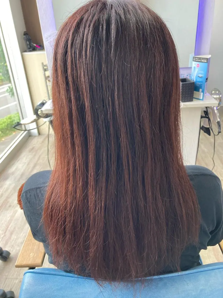 セミロング カラー 大谷 亜依のヘアスタイル